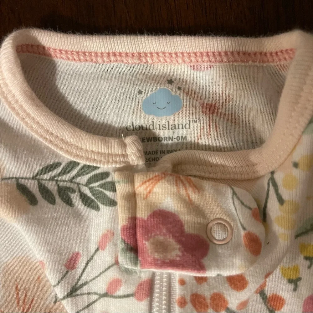 Cloud Island | White Floral Footed Zipup Pjs | Newborn